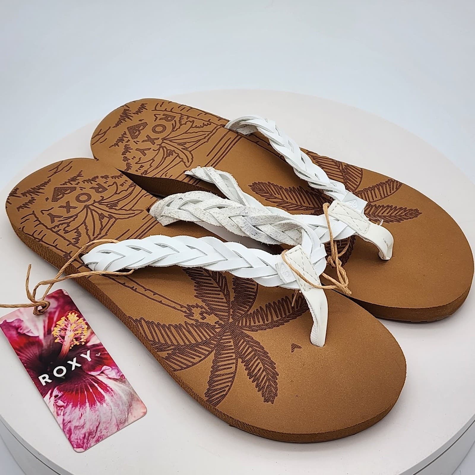 NEW - Roxy Feel Breezie-100 Women's White Braided Flip Flop Sandals Size 5 New